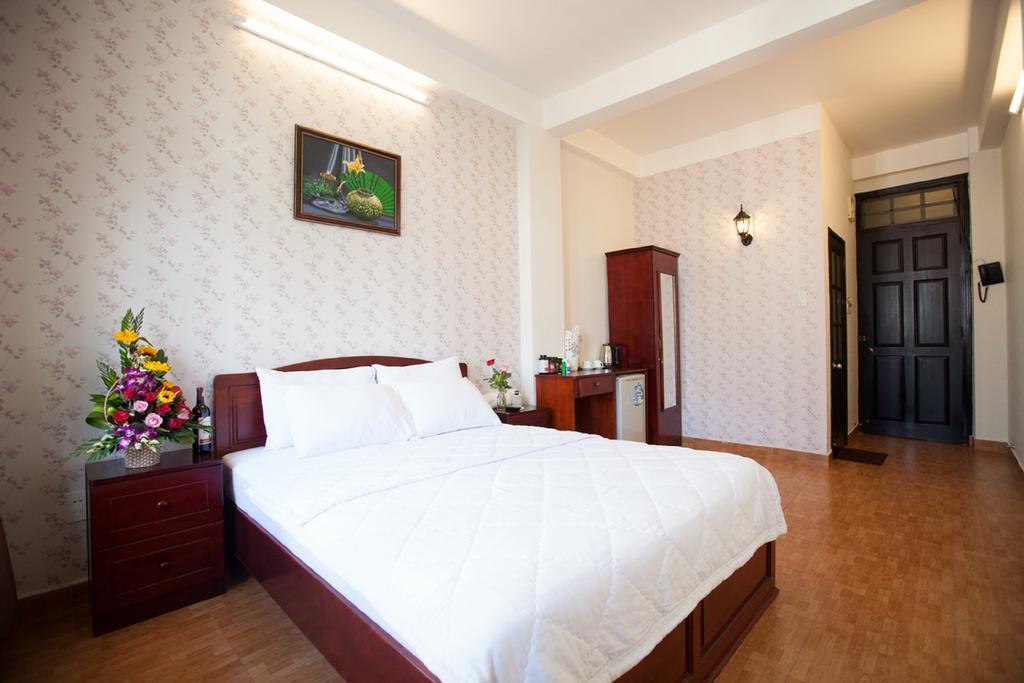 Hotel Sol Nha Trang Esterno foto